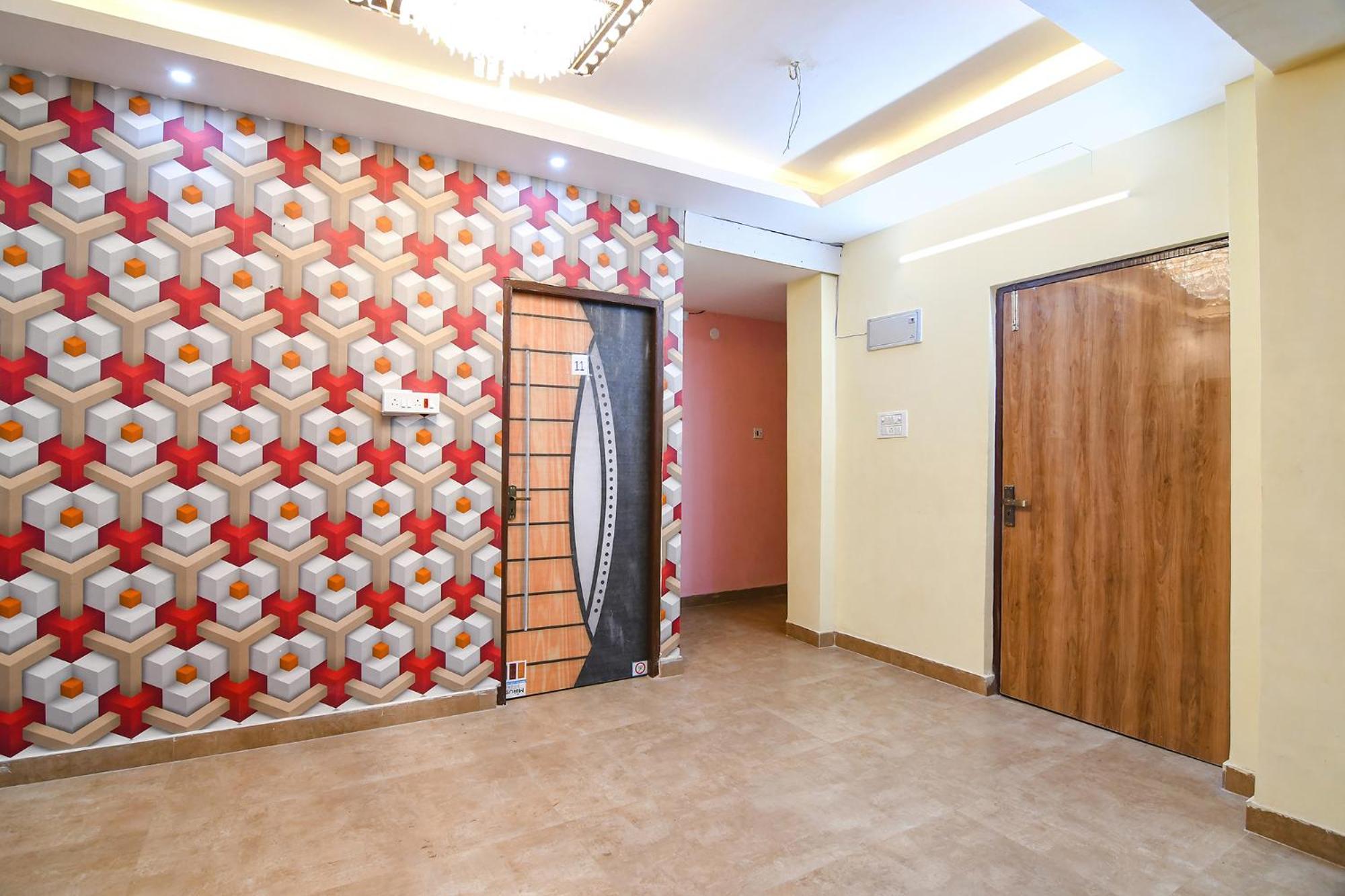 Comfort Airport Hotel 5*